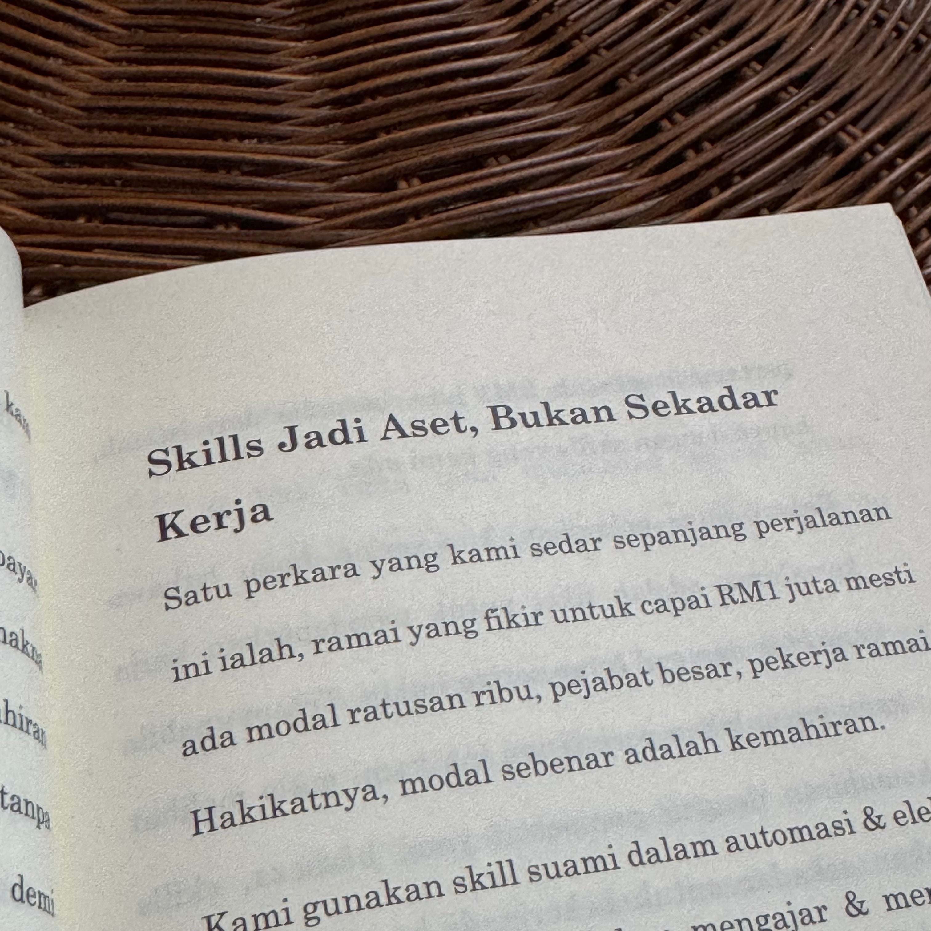 CAPAI JUALAN RM1,000,000 BERMODALKAN SKILLS | BUKU FIZIKAL