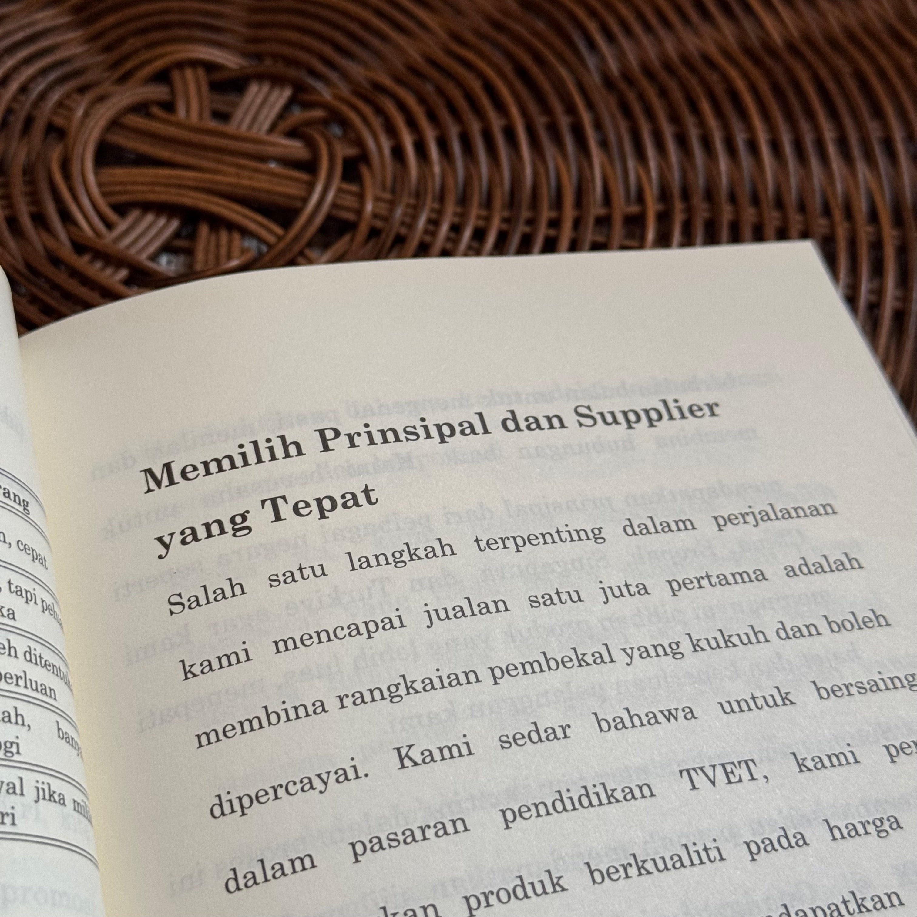 CAPAI JUALAN RM1,000,000 BERMODALKAN SKILLS | BUKU FIZIKAL
