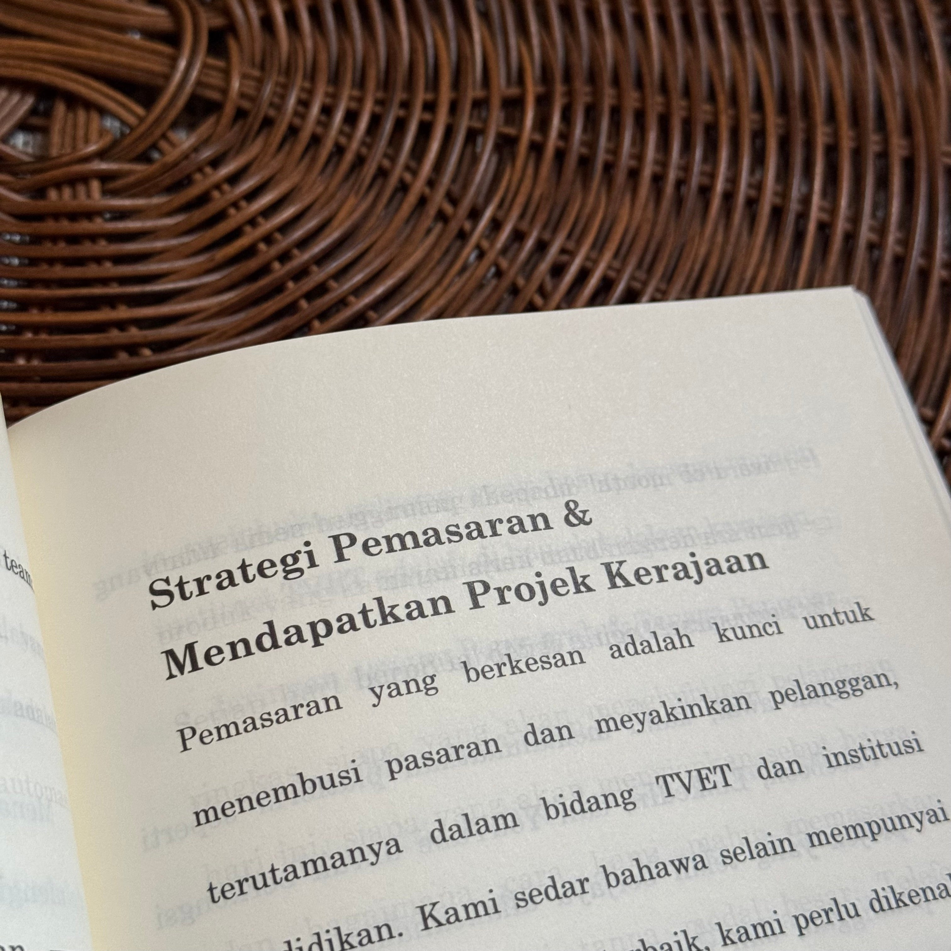 CAPAI JUALAN RM1,000,000 BERMODALKAN SKILLS | BUKU FIZIKAL